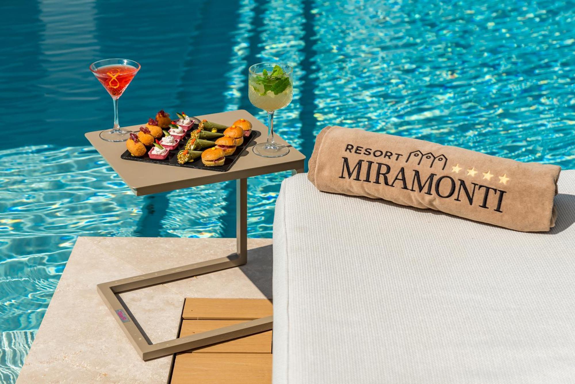 Resort Miramonti 포르데데이마르미 외부 사진